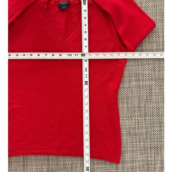 Ann Taylor 100% Cashmere Red V-neck L/S Classic Fit Sweater M Preppy Old Money - Picture 4 of 4